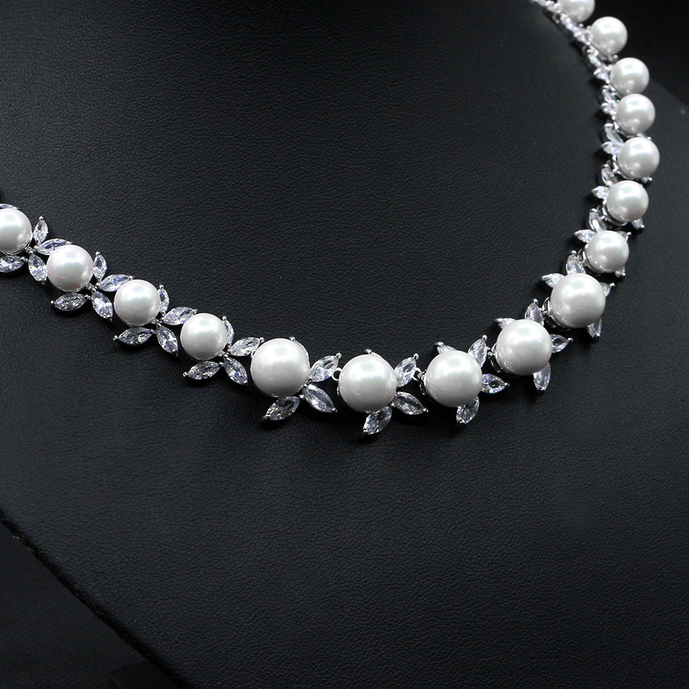 Natural Pearl Necklace Set Elegant Wedding Dinner Item Earrings